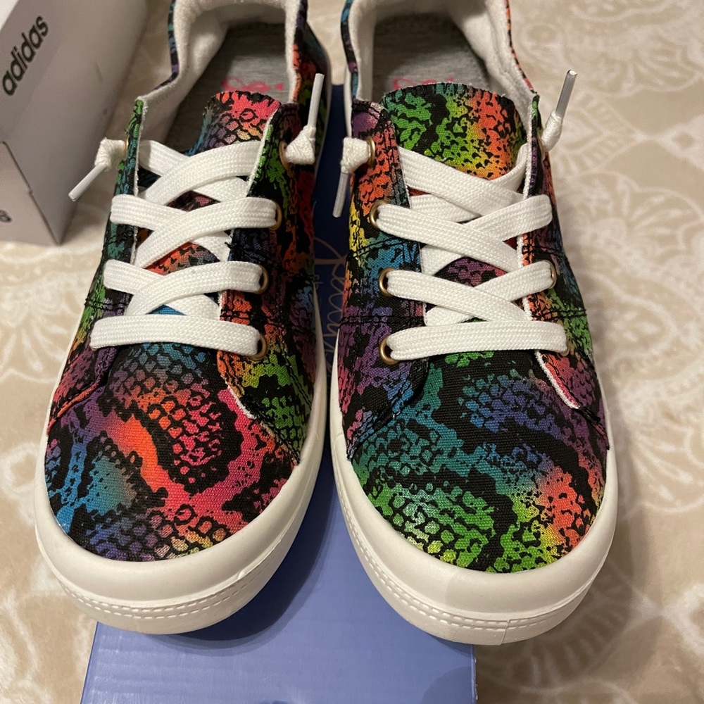 Jelly Pop slide on tennis shoes